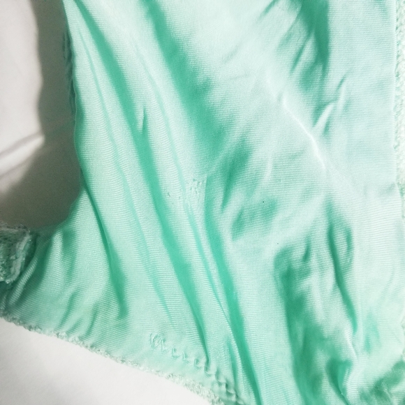 VICTORIAS SECRET WOMEN'S BRA SIZE 38C - Picture 10 of 16